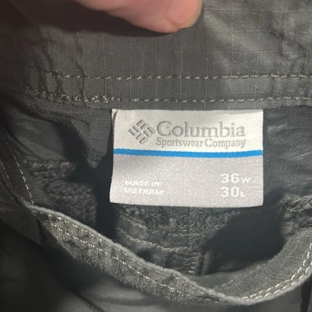 Columbia dark grey nylon cotton blend utility pant size 36x30